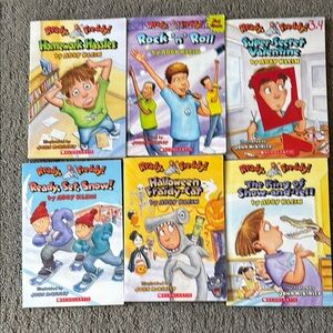 Ricky Ricotta's Mighty Robot Adventure Book Set